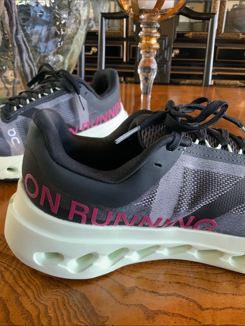 On Running for Women Running Shoes — Gray with light green sole - Picture 2 of 5